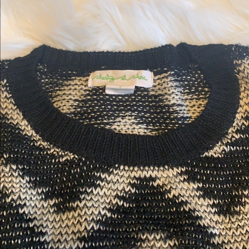EUC Size Small Staring at Stars Sweater A1 - Picture 3 of 3
